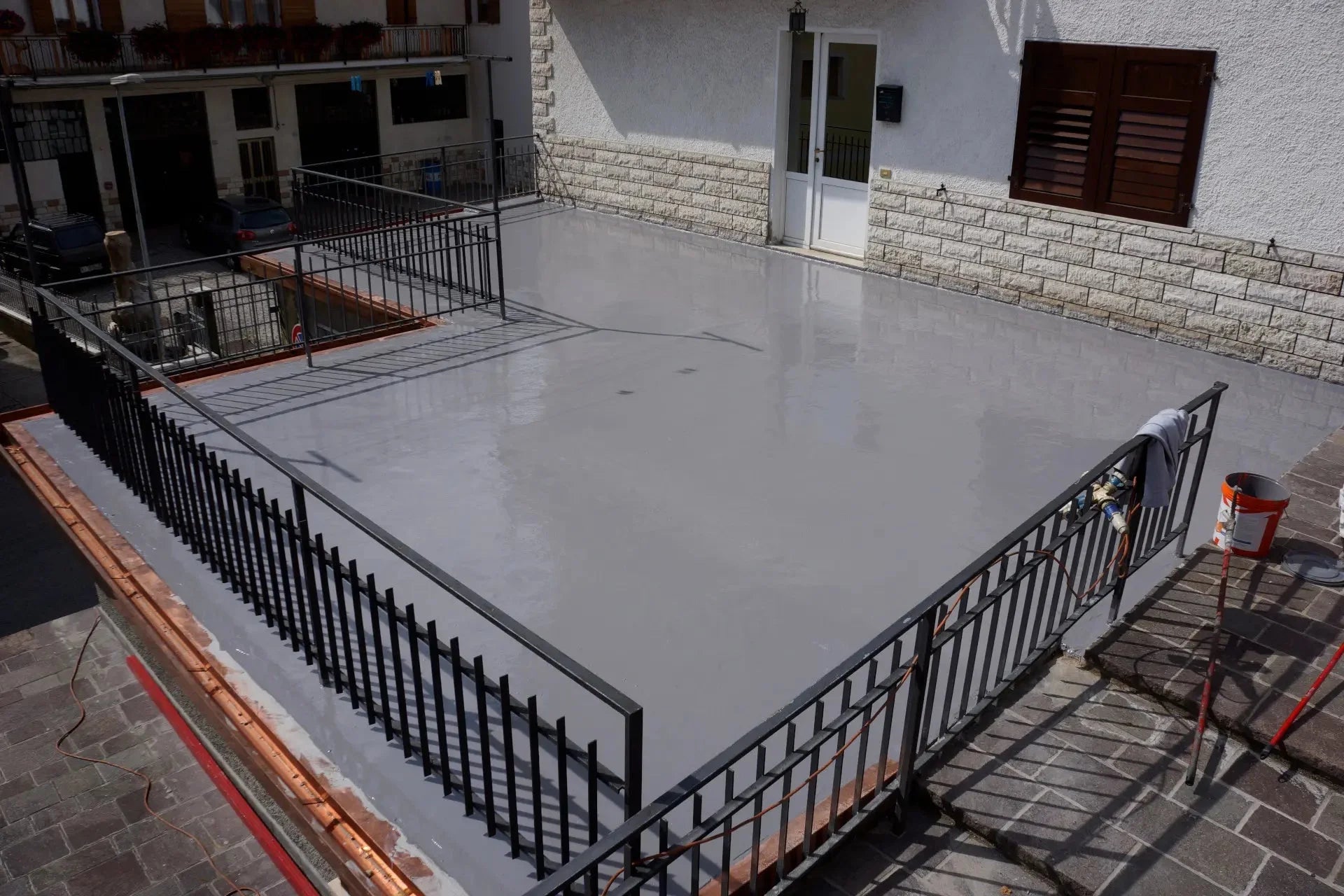 Winkler ONE - Liquid Roof Membrane Vertical Winkler Flat Roof, Flat Roof Coating, Flat Roof Waterproofing, Liquid
