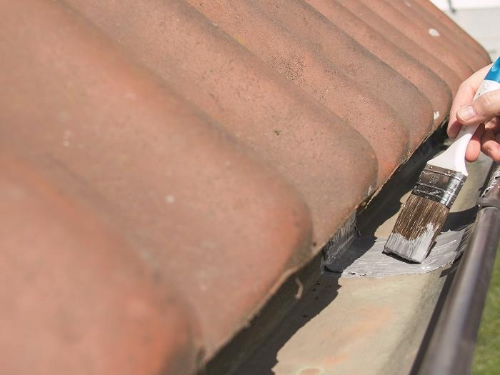 Sealing And Repairing Roofs And Gutters  Our waterproof coatings for instant repair of roofs and gutters are a protective coating that effectively seals gaps and cracks.
