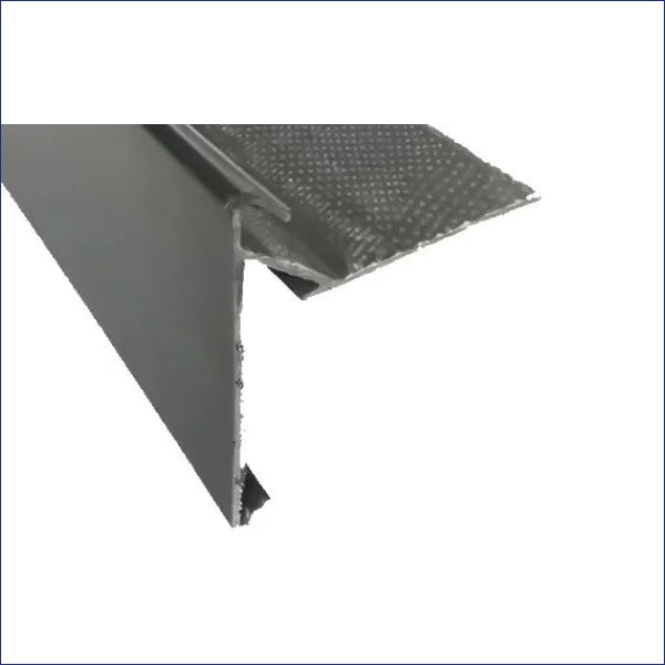 The ARBOFLEX Kerb Edge Trim in Grey is designed to stop water running off the edge of the roof, as well as provide a quick, extremely strong and clean finish. 