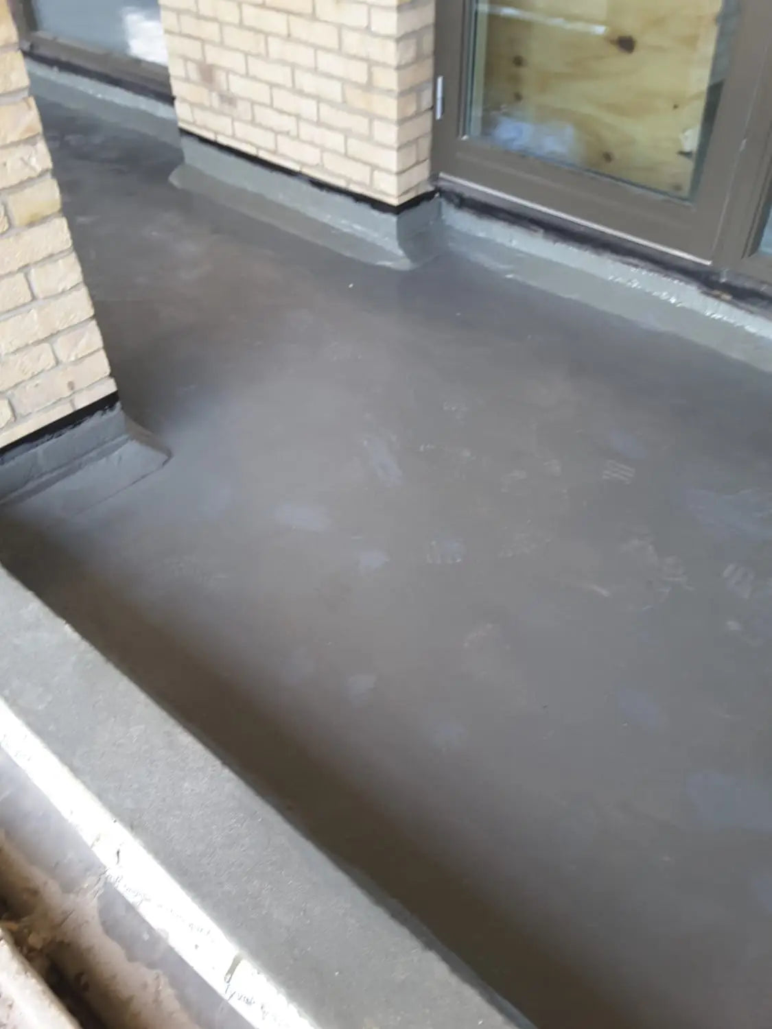 Polyurea Balcony Waterproofing