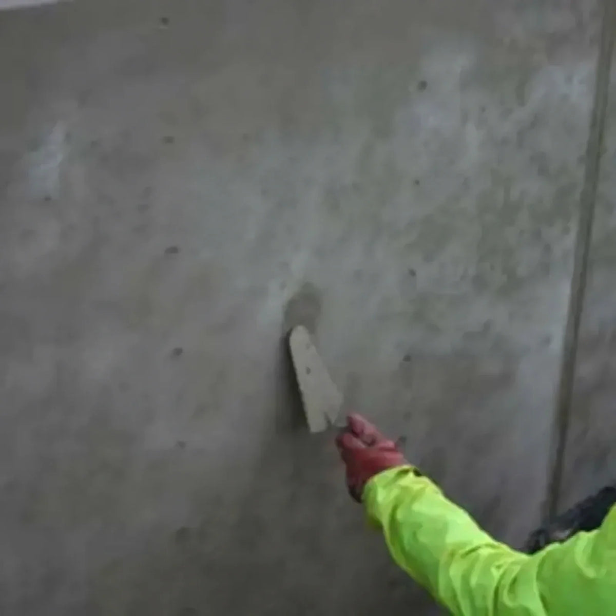 Buy Flexcrete Tiefill waterproof tie hole filler. Class R4 rapid-setting concrete repair mortar for formwork tie holes, grout holes and concrete voids.