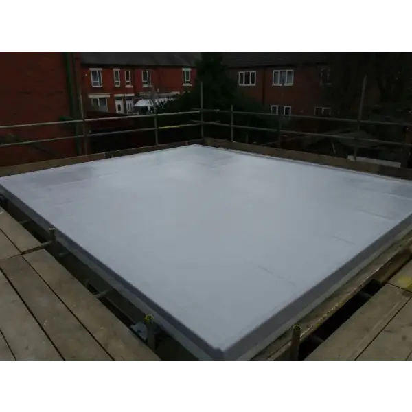 Flat gray roof with Flexitec 2020 Metal Primer showcasing ideal surface preparation