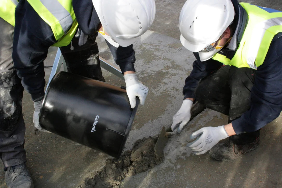 Mixers Stirrers Buckets and Mixing Stands Clever Shield Buckets, Damp Proofing Tools, Hydrocoat, Hydrotank, Mixers