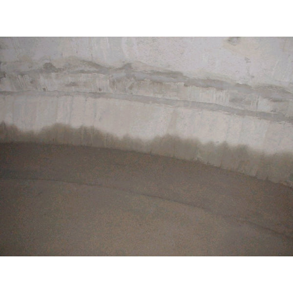 Our range of single component polymer modified cementitious screeds are capable of resisting 10 bar hydrostatic head and are ideal for sealing concrete surfaces subject to damp and moisture ingress.<br>572 - 574 Structural Screeds are compatible with any Resimac primer and chemical top coat and can be used to rebuild and seal containment areas, internal tank surfaces and structural concrete.