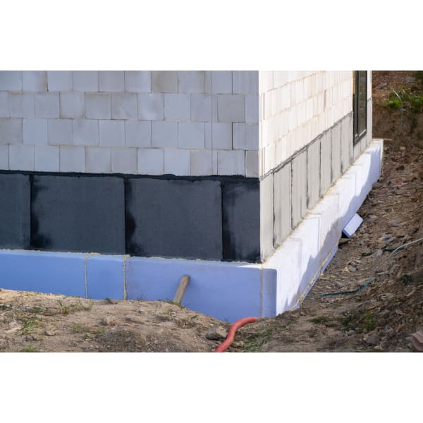 Foundation insulation and waterproofing with Siramiguard Vapour Barrier for effective protection