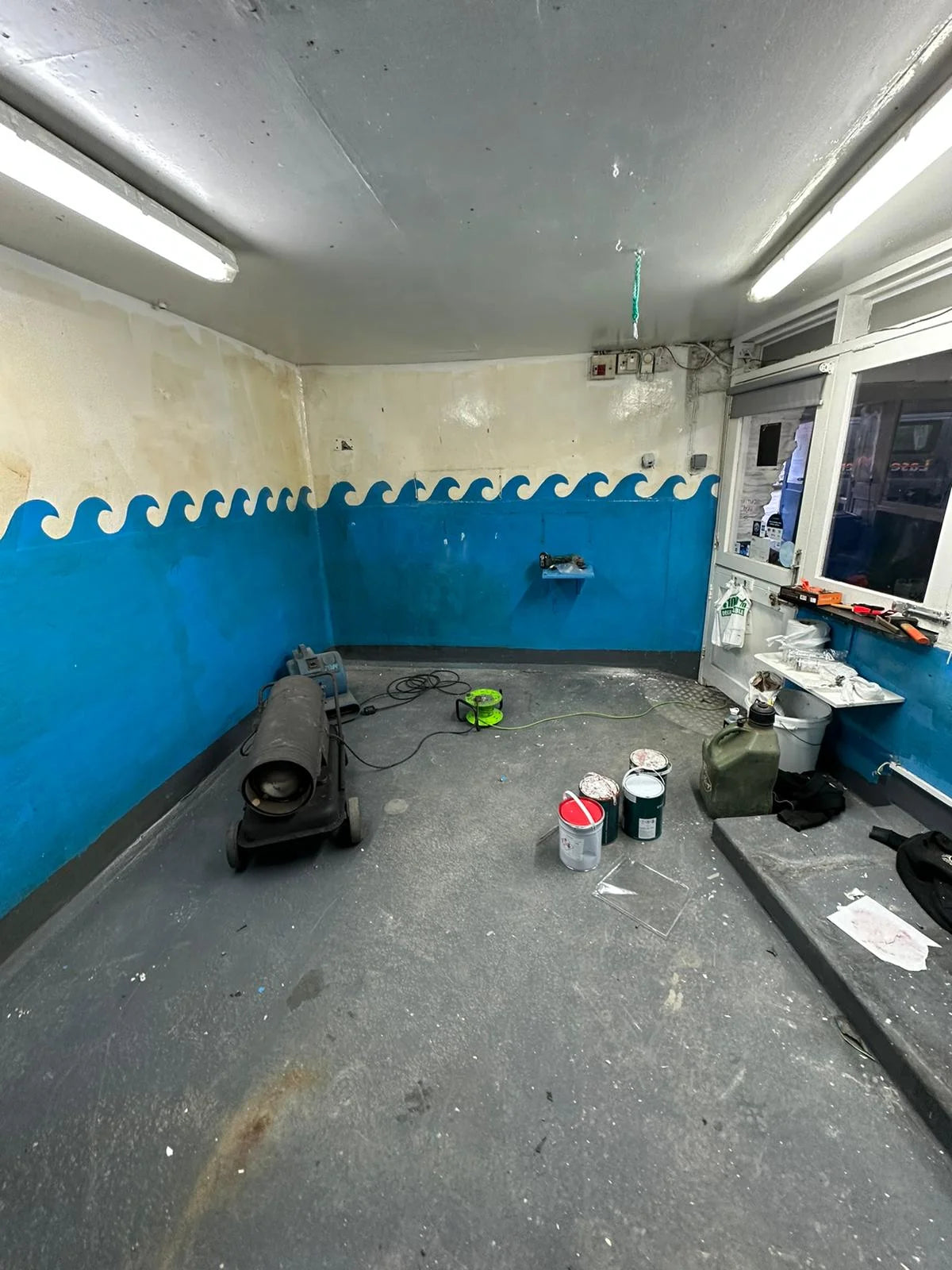 Synthesia Synthesia Urespray P-500 Pure Polyurea 25 year Synthesia 25 year warranty, anti-slip, Balcony and Car Park