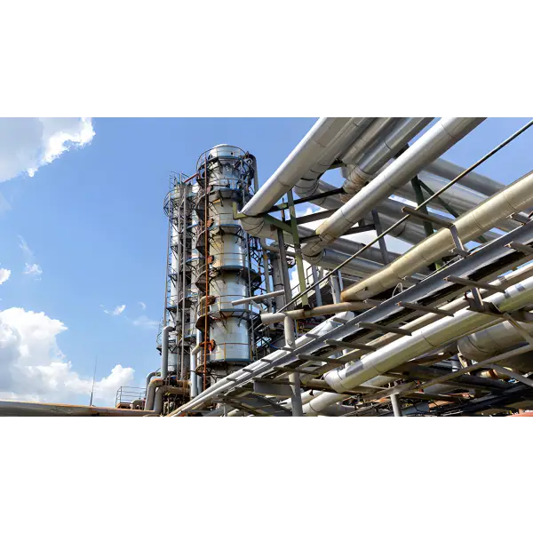 Industrial refinery complex featuring Thermaguard CUI 300 for corrosion under insulation